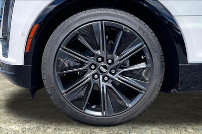 2024 Cadillac LYRIQ Sport 3