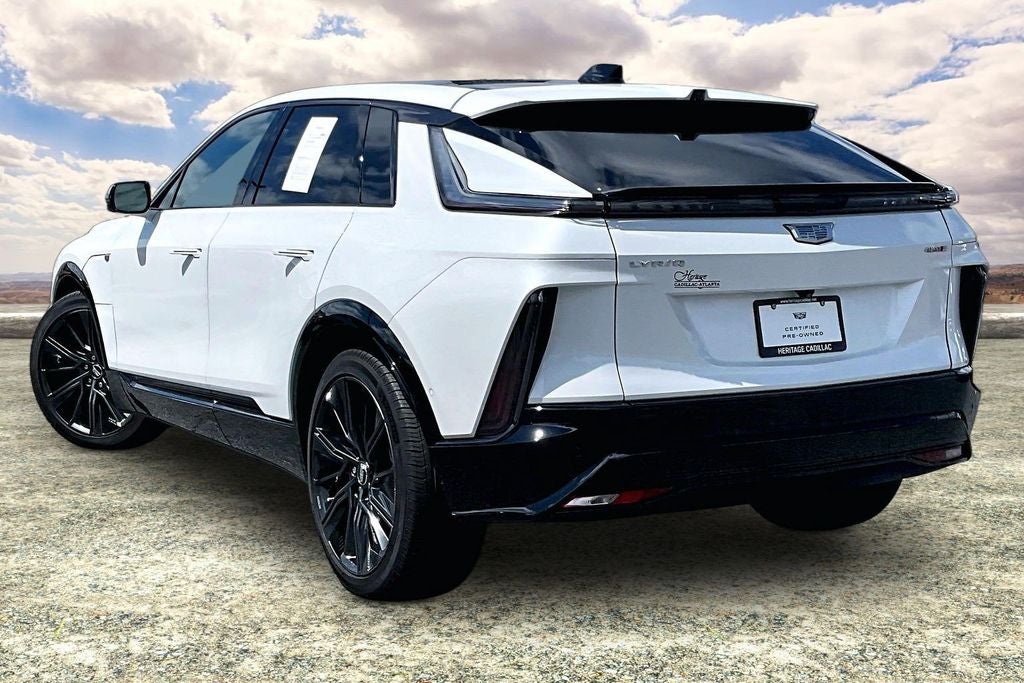 2024 Cadillac LYRIQ Sport 3
