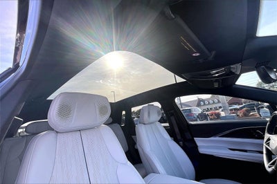 2024 Cadillac LYRIQ Sport 3