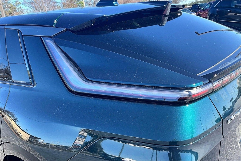 2024 Cadillac LYRIQ Sport 3