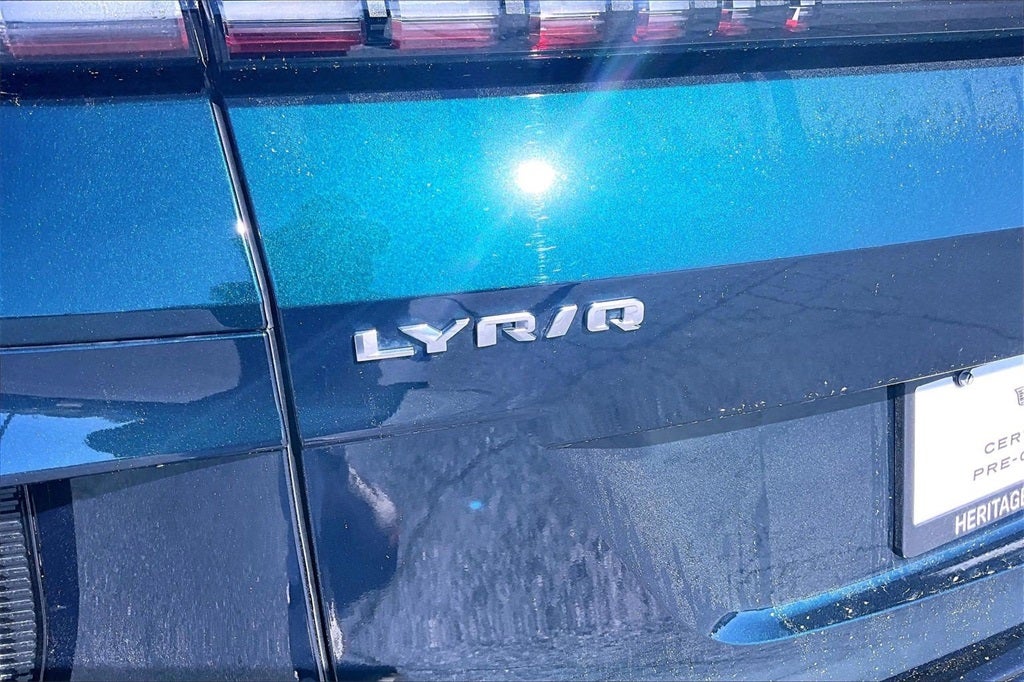2024 Cadillac LYRIQ Sport 3