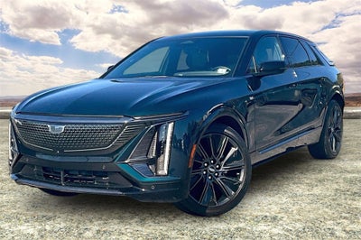 2024 Cadillac LYRIQ Sport 3