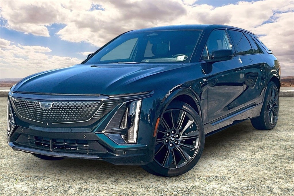 2024 Cadillac LYRIQ Sport 3