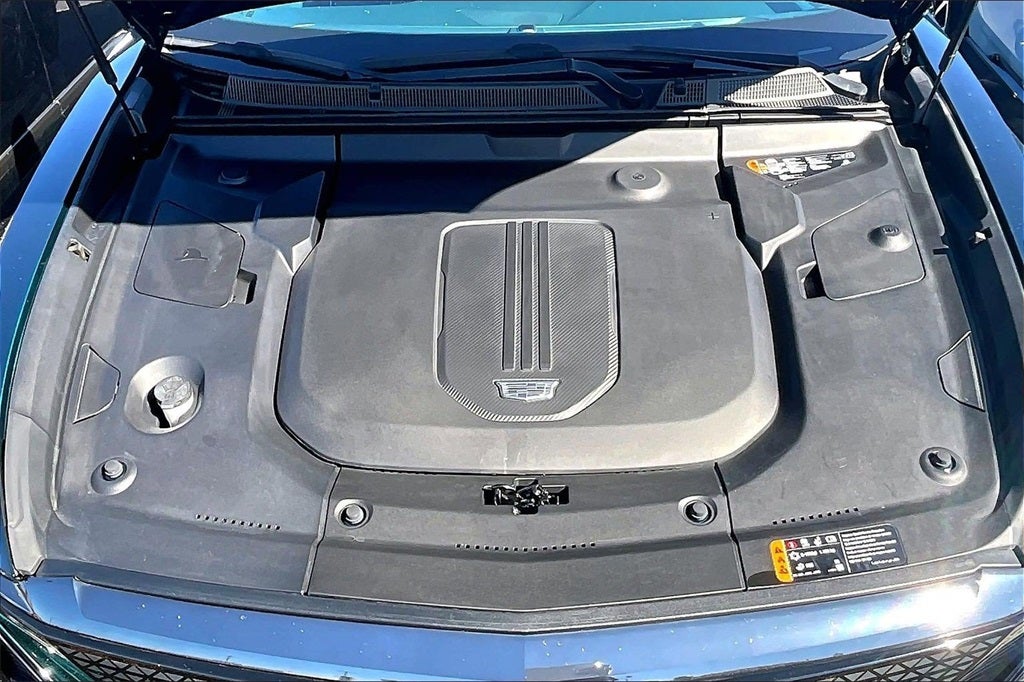 2024 Cadillac LYRIQ Sport 3