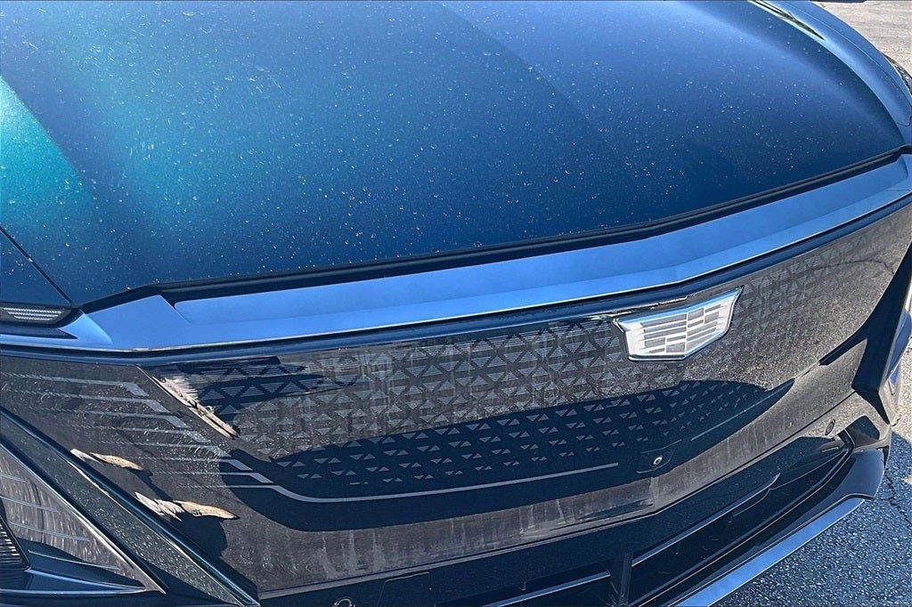 2024 Cadillac LYRIQ Sport 3