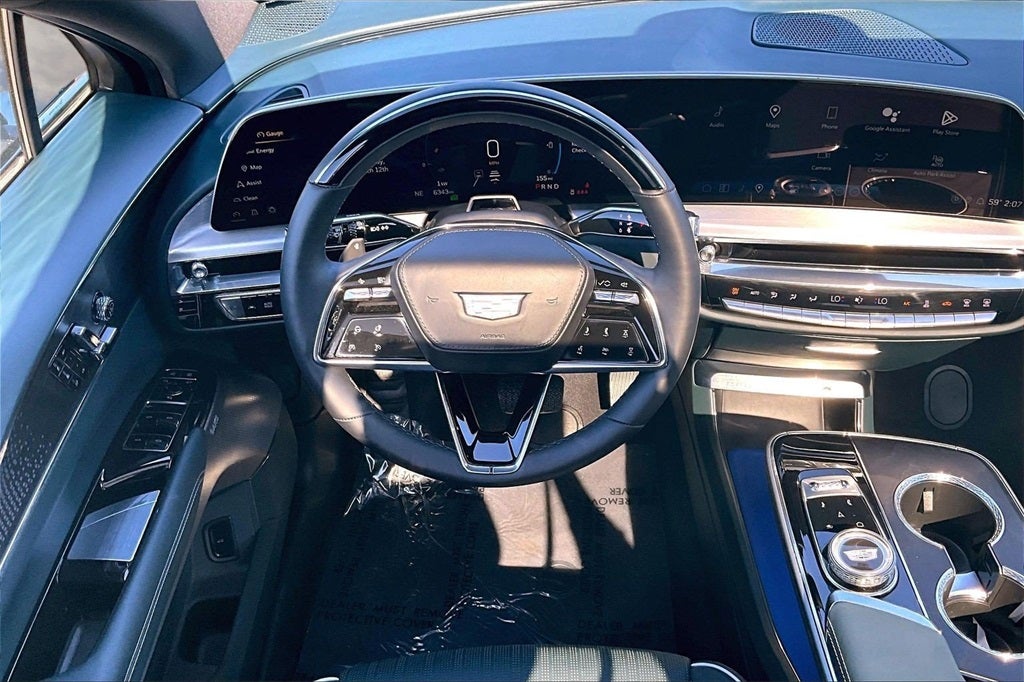 2024 Cadillac LYRIQ Sport 3