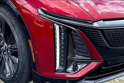 2024 Cadillac LYRIQ Sport 3