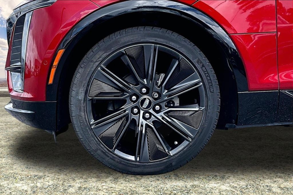 2024 Cadillac LYRIQ Sport 3