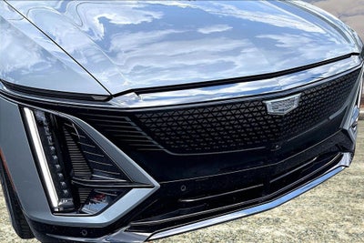 2024 Cadillac LYRIQ Sport 3