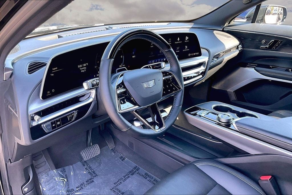 2024 Cadillac LYRIQ Sport 3