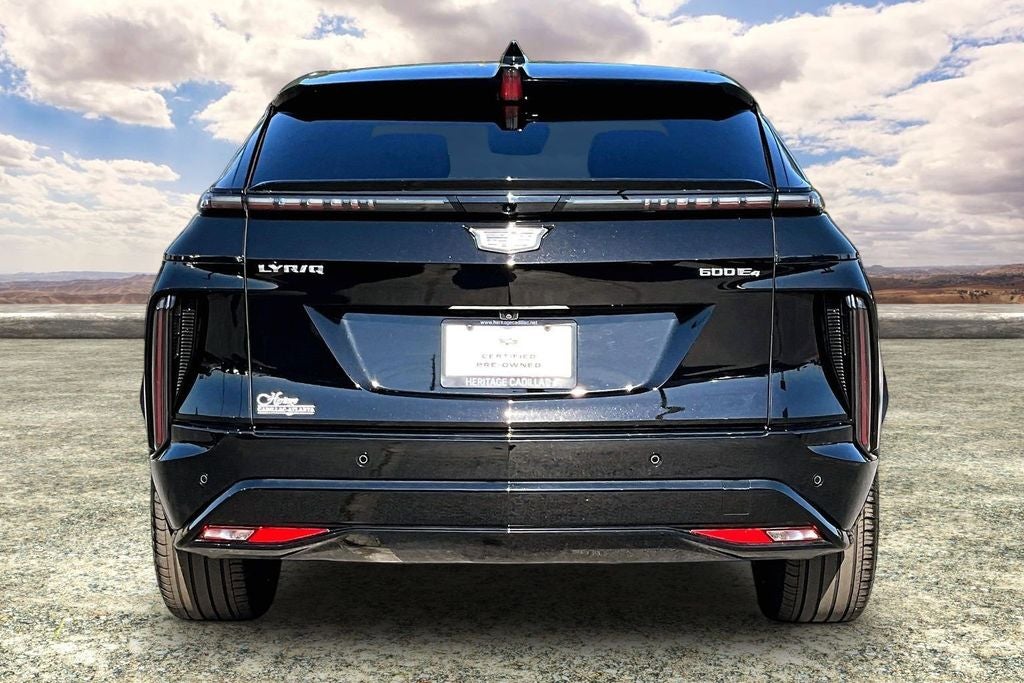 2024 Cadillac LYRIQ Sport 3