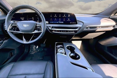 2024 Cadillac LYRIQ Sport 3
