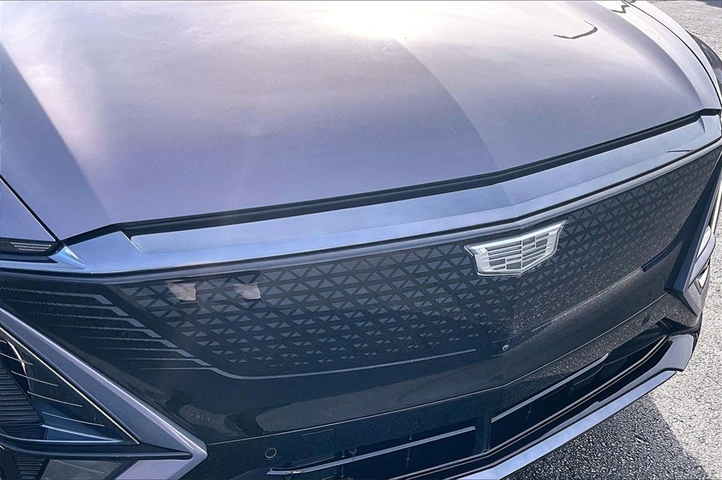 2024 Cadillac LYRIQ Sport 3