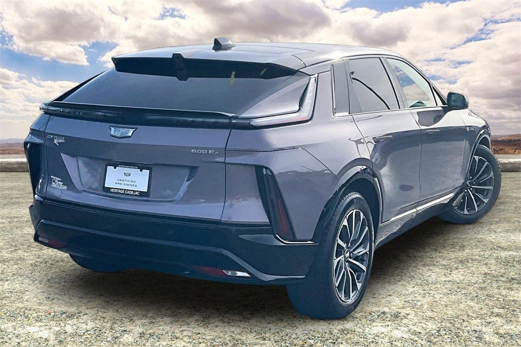 2024 Cadillac LYRIQ Sport 3