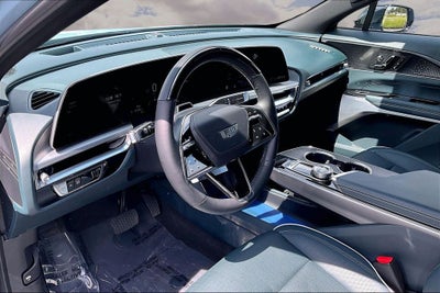 2024 Cadillac LYRIQ Sport 3