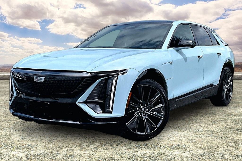 2024 Cadillac LYRIQ Sport 3