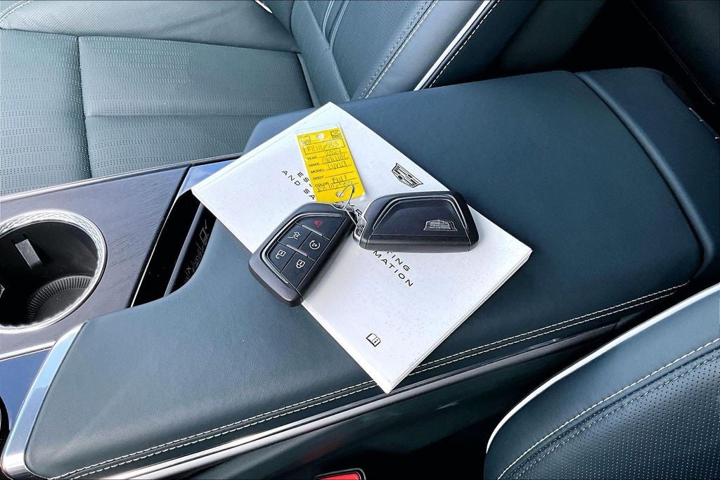 2024 Cadillac LYRIQ Sport 3