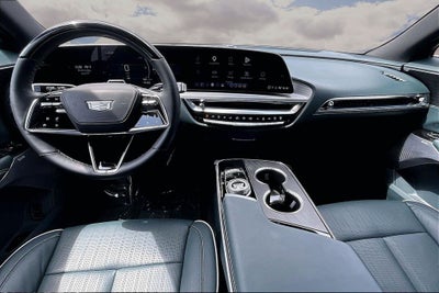 2024 Cadillac LYRIQ Sport 3