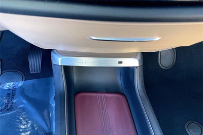 2024 Cadillac LYRIQ Sport 3