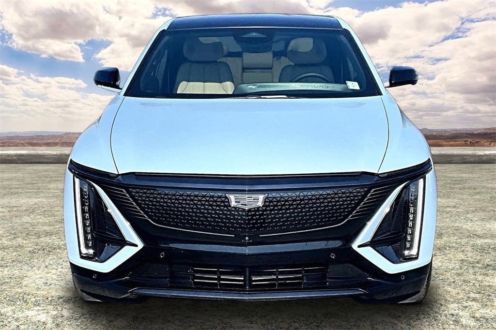 2024 Cadillac LYRIQ Sport 3