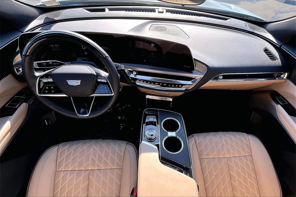 2024 Cadillac LYRIQ Sport 3