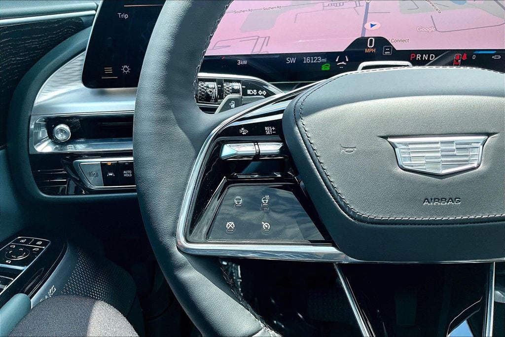 2024 Cadillac LYRIQ Sport 3