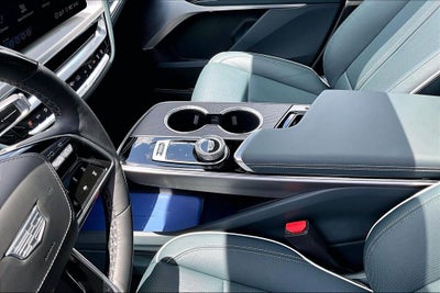 2024 Cadillac LYRIQ Sport 3
