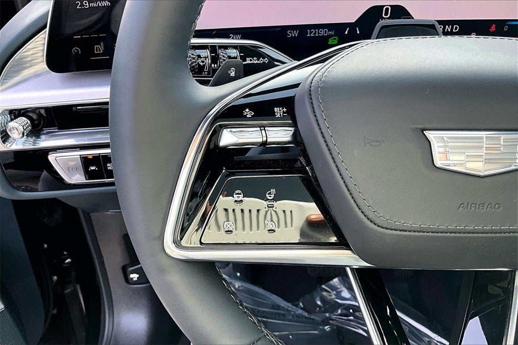 2024 Cadillac LYRIQ Sport 3