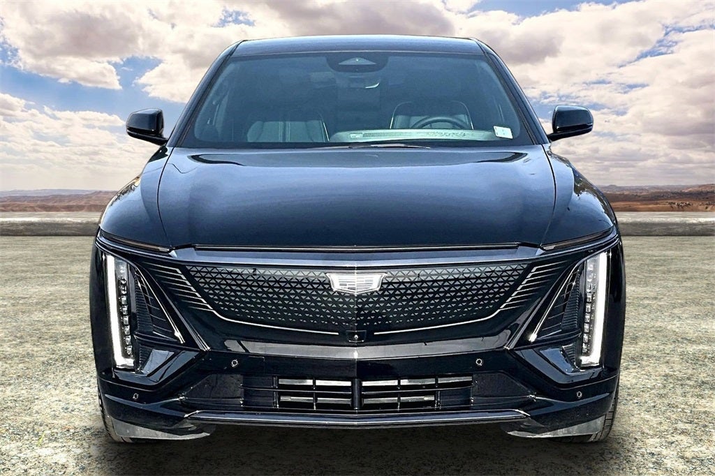 2024 Cadillac LYRIQ Sport 3