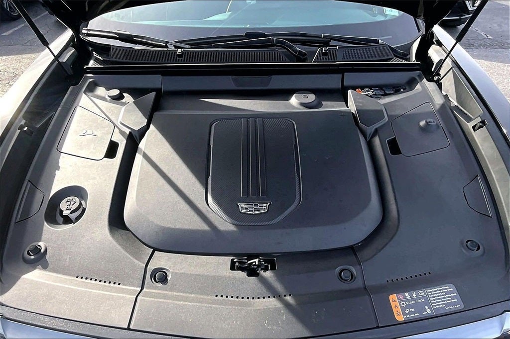 2024 Cadillac LYRIQ Sport 3