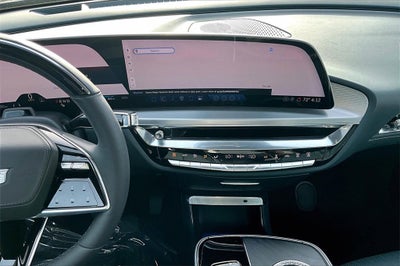 2024 Cadillac LYRIQ Sport 3