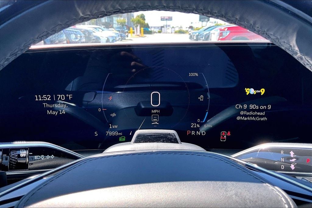 2025 Cadillac LYRIQ Sport 3
