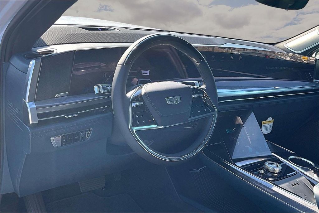 2026 Cadillac ESCALADE IQL Premium Luxury