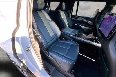 2026 Cadillac ESCALADE IQL Premium Luxury