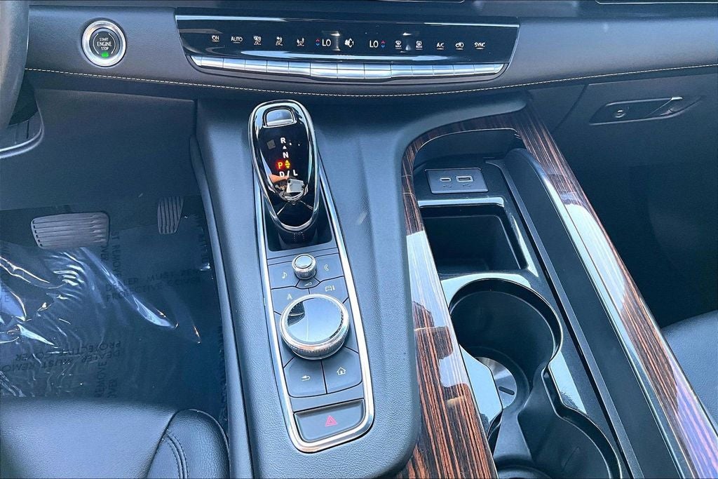 2022 Cadillac Escalade Luxury