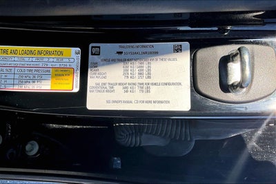 2022 Cadillac Escalade Luxury