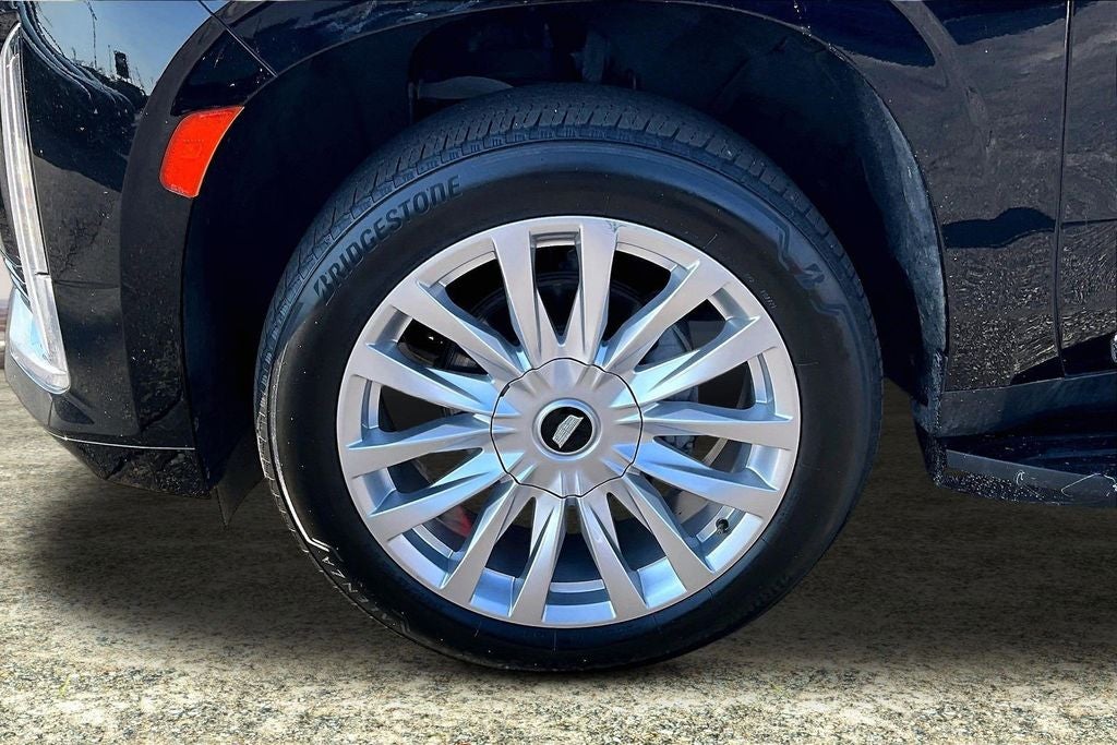 2022 Cadillac Escalade Luxury