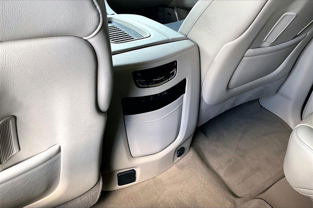 2018 Cadillac Escalade Luxury