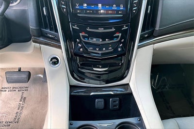 2018 Cadillac Escalade Luxury