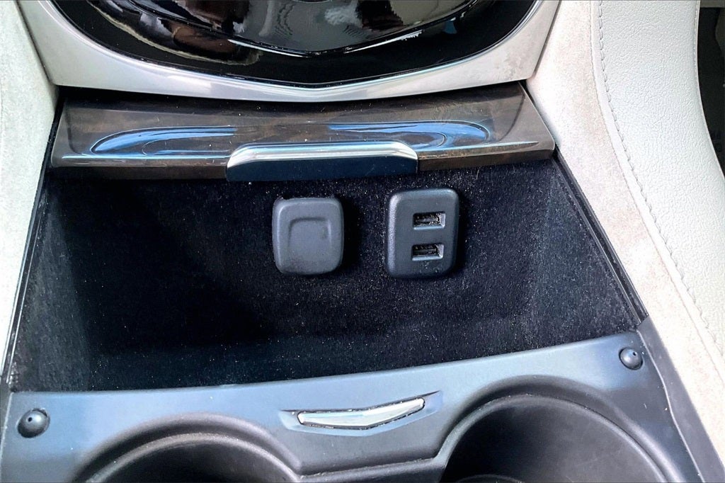 2018 Cadillac Escalade Luxury