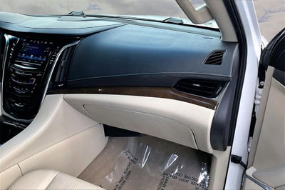 2018 Cadillac Escalade Luxury