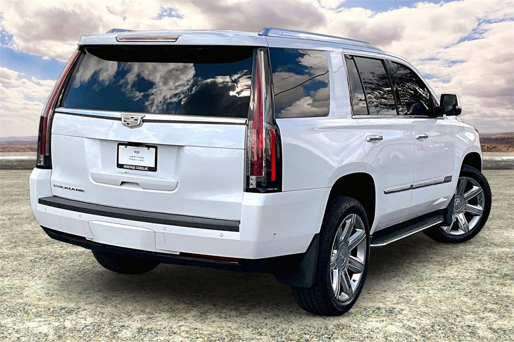 2018 Cadillac Escalade Luxury