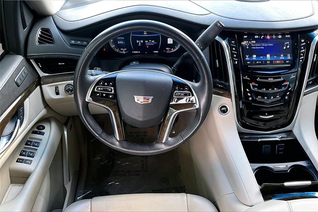 2018 Cadillac Escalade Luxury