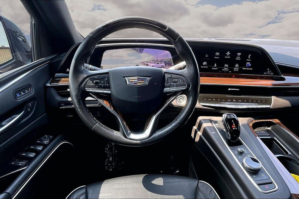 2023 Cadillac Escalade Premium Luxury