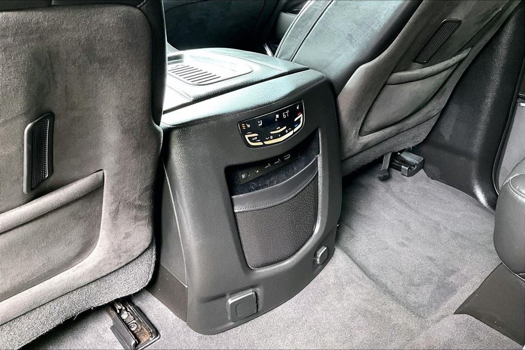2020 Cadillac Escalade Platinum Edition