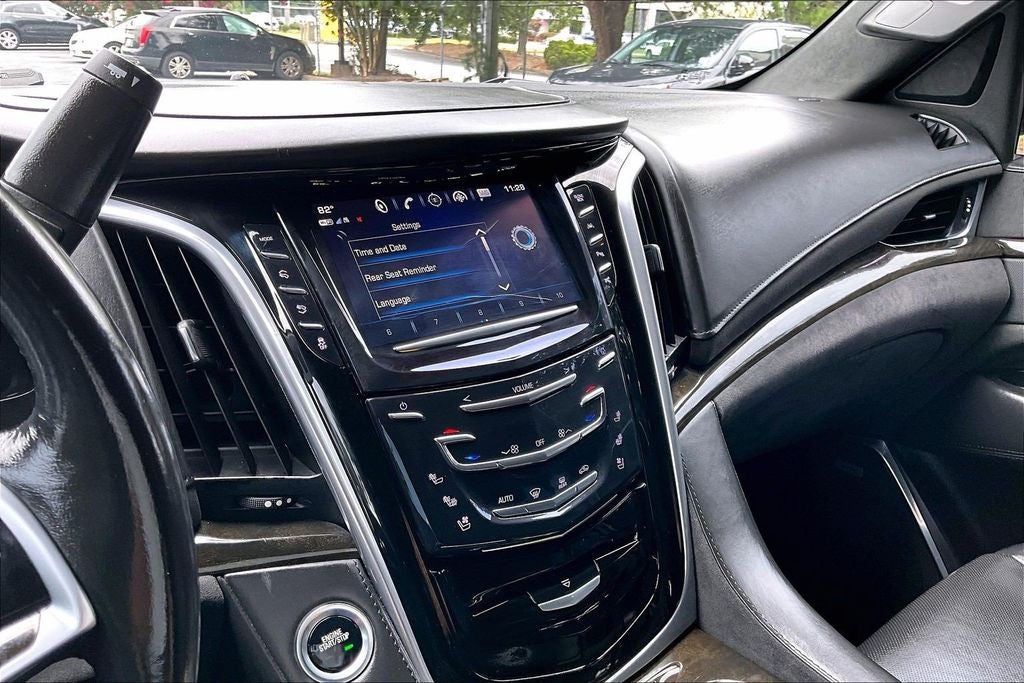 2020 Cadillac Escalade Platinum Edition