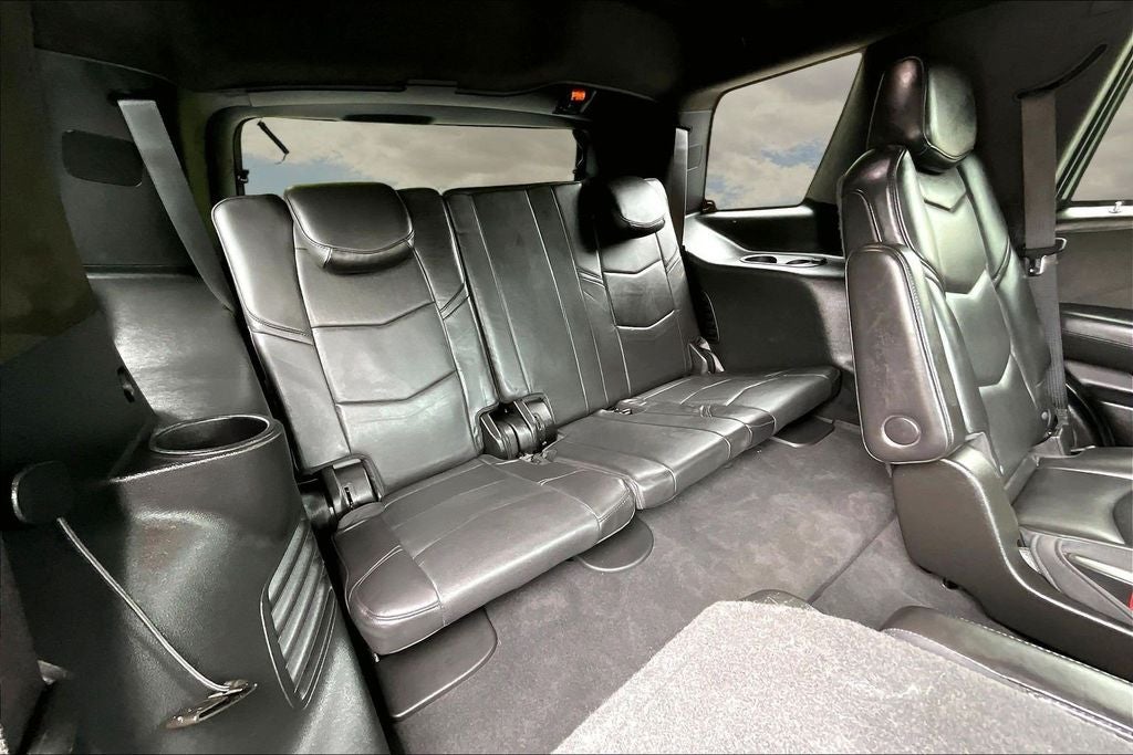 2020 Cadillac Escalade Platinum Edition