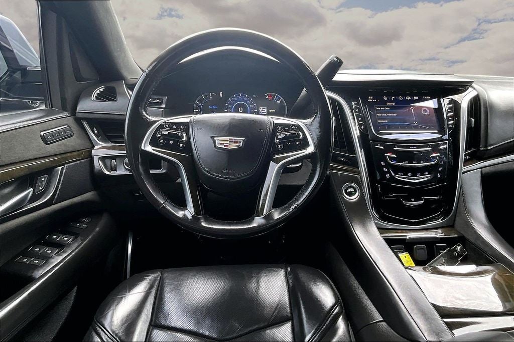 2020 Cadillac Escalade Platinum Edition
