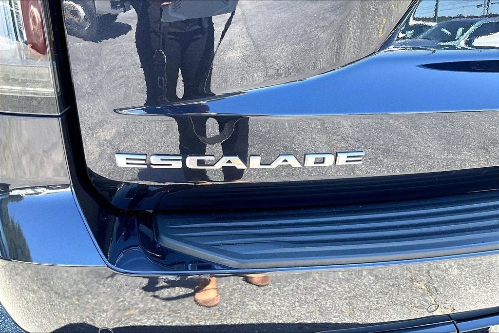 2024 Cadillac Escalade ESV Premium