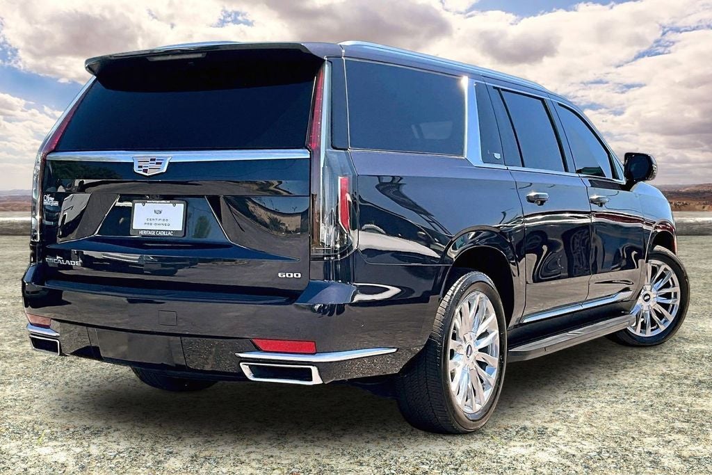 2024 Cadillac Escalade ESV Premium
